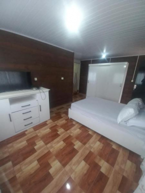 1 Apartamento por dia próximo ao parque Beto Carrero e a praia